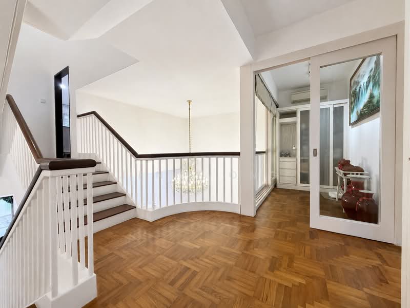 Serangoon Garden Estate, Chuan Terrace / Chuan Walk / Colchester Grove / Coniston Grove, 5 Bedrooms, 3,150 sqft, Terraced House For Sale, by Jenny Ong, 500221637 - Interior - PropertyGuru.com.sg