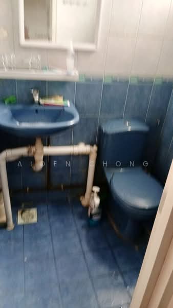 25 Teck Whye Lane, 25 Teck Whye Lane, Room Rental, 100 sqft, HDB Flat For Rent, by Aiden Chong, 500221643 - Bathroom - PropertyGuru.com.sg