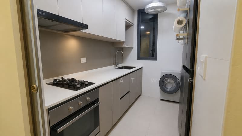 H2O Residences, 38 Fernvale Link, 2 Bedrooms, 883 sqft, Condominium For Sale, by Hong Keat Wong, 500221666 - Kitchen - PropertyGuru.com.sg