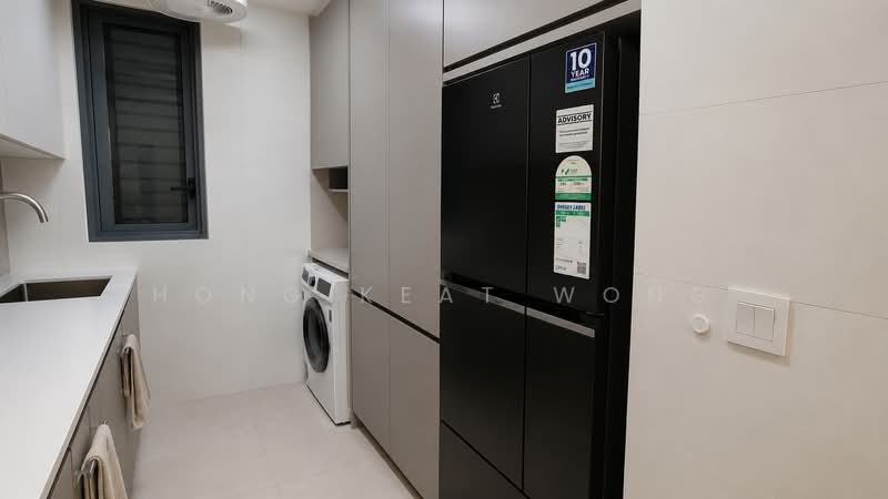 H2O Residences, 38 Fernvale Link, 2 Bedrooms, 883 sqft, Condominium For Sale, by Hong Keat Wong, 500221666 - Kitchen - PropertyGuru.com.sg