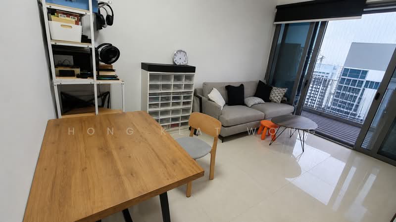 H2O Residences, 38 Fernvale Link, 2 Bedrooms, 883 sqft, Condominium For Sale, by Hong Keat Wong, 500221666 - Living Room - PropertyGuru.com.sg