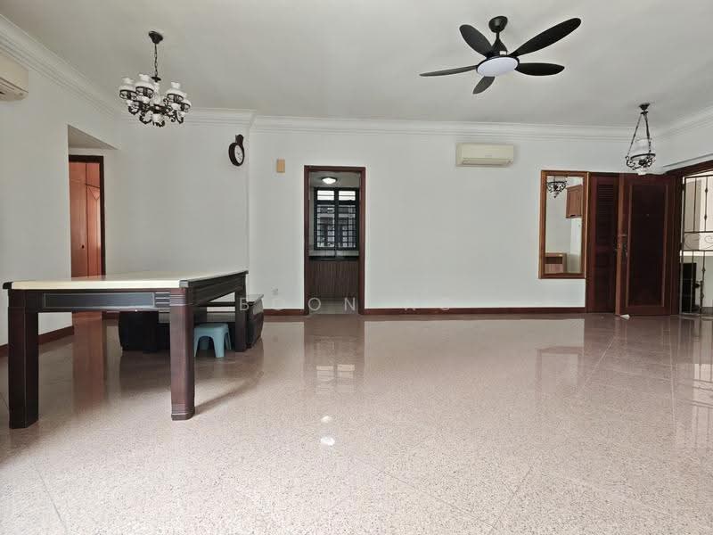 Regentville, 12 Hougang Street 92, Hougang / Punggol / Sengkang, 3 Bedrooms, 1,152 sqft, Condominium For Rent, by Boon Ng, 500221682 - Living Room - PropertyGuru.com.sg