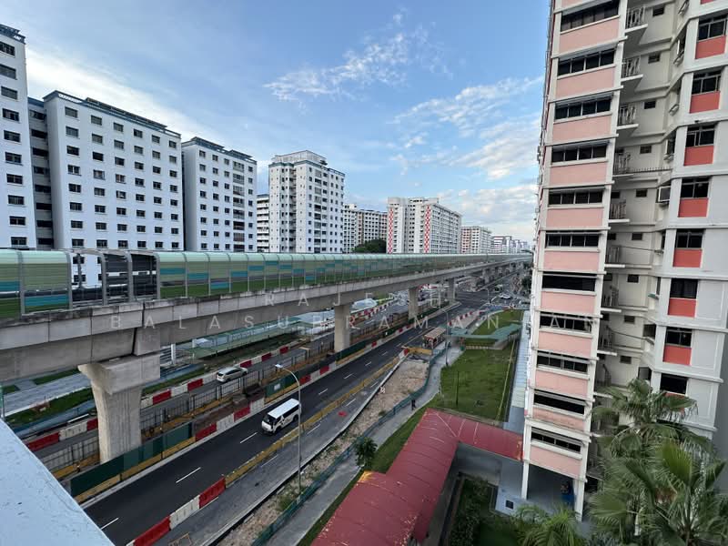 484B Choa Chu Kang Avenue 5, 484B Choa Chu Kang Avenue 5, 3 Bedrooms, 1,302 sqft, HDB Flat For Rent, by Rajesh Balasubramanian, 500221684 - Exterior - PropertyGuru.com.sg