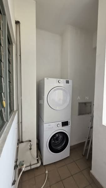 Aspen Heights, 261 River Valley Road, 2 Bedrooms, 883 sqft, Condominium For Sale, by Tan Tien An (陈天安), 500221687 - Yard Area - PropertyGuru.com.sg