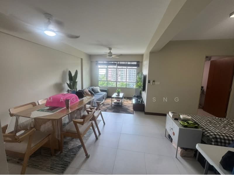 453 Yishun Street 41, 453 Yishun Street 41, 3 Bedrooms, 1,001 sqft, HDB Flat For Sale, by Magdeline Sng, 500221689 - PropertyGuru.com.sg