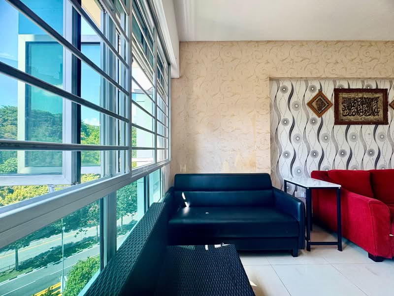 512A Yishun Street 51, 512A Yishun Street 51, 2 Bedrooms, 732 sqft, HDB Flat For Sale, by Farah Zack, 500221697 - Living Room - PropertyGuru.com.sg