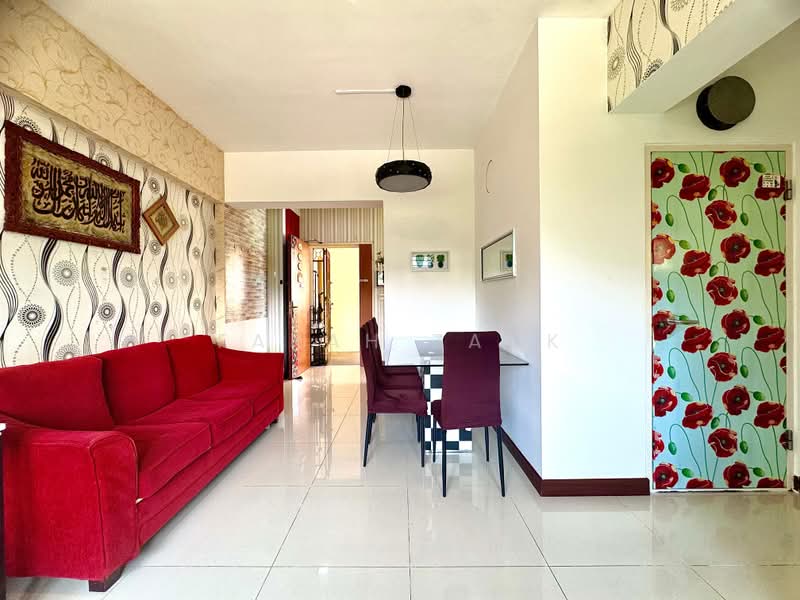 512A Yishun Street 51, 512A Yishun Street 51, 2 Bedrooms, 732 sqft, HDB Flat For Sale, by Farah Zack, 500221697 - PropertyGuru.com.sg