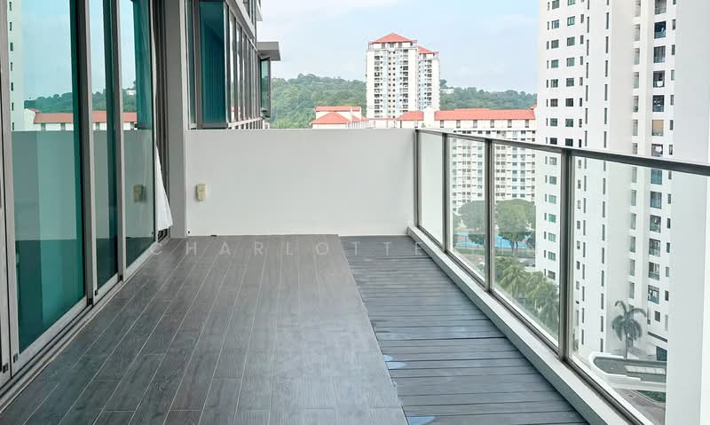 Skyline Residences, 610 Telok Blangah Road, Room Rental, 100 sqft, Condominium For Rent, by Charlotte Lin, 500221700 - Balcony - PropertyGuru.com.sg