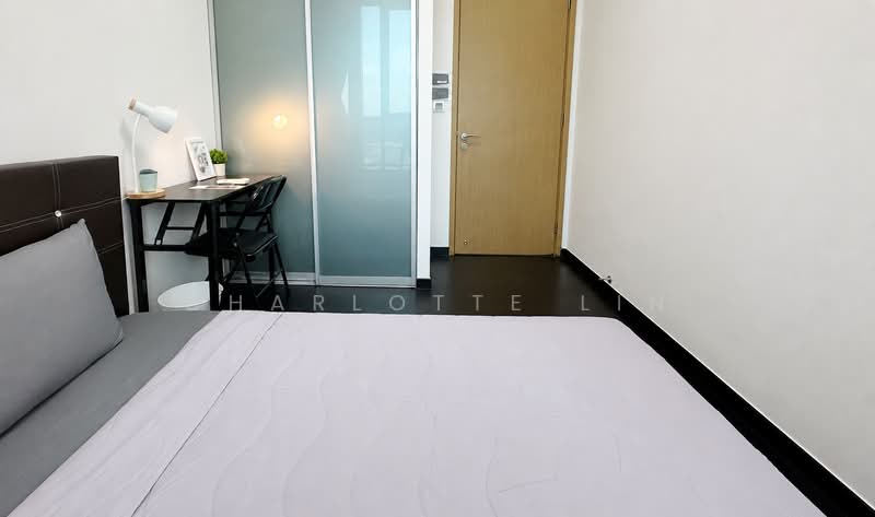 Skyline Residences, 610 Telok Blangah Road, Room Rental, 100 sqft, Condominium For Rent, by Charlotte Lin, 500221700 - Room 4 - PropertyGuru.com.sg