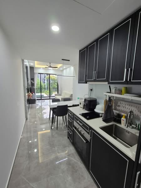 Mayfair Gardens, 16 Rifle Range Road, 2 Bedrooms, 753 sqft, Condominium For Sale, by Shen Jian Hua, 500221702 - Kitchen - PropertyGuru.com.sg