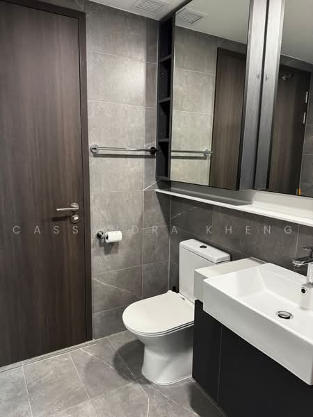 Riverfront Residences, 41 Hougang Avenue 7, Hougang / Punggol / Sengkang, 1 Bedroom, 517 sqft, Condominium For Sale, by Cassandra Kheng, 500221706 - Bathroom - PropertyGuru.com.sg