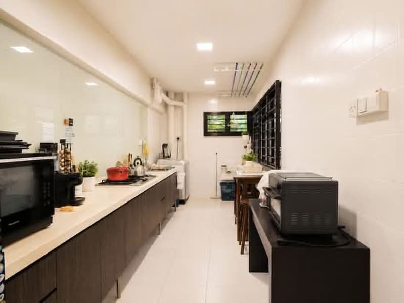 481 Sembawang Drive, 481 Sembawang Drive, 3 Bedrooms, 1,184 sqft, HDB Flat For Sale, by Ivy Chen, 500221709 - Kitchen - PropertyGuru.com.sg