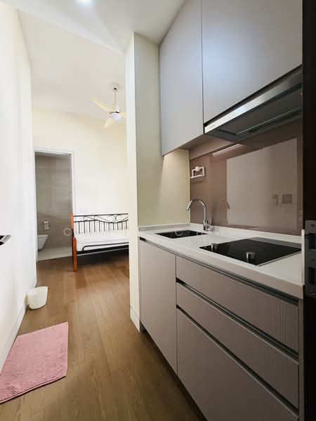 Highline Residences, 3 Kim Tian Road, Room Rental, 200 sqft, Condominium For Rent, by Chris Chan, 500221710 - Kitchen - PropertyGuru.com.sg