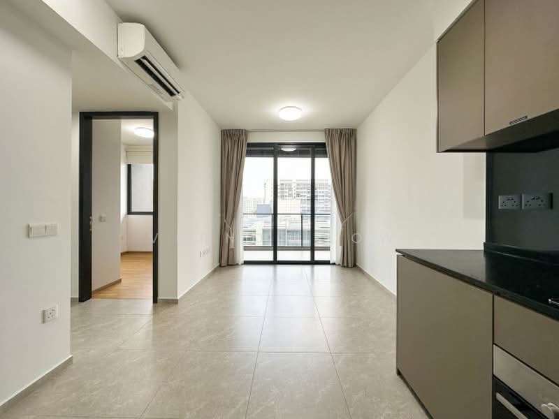Park Colonial, 10 Woodleigh Lane, 2 Bedrooms, 635 sqft, Condominium For Rent, by Vernon Low, 500221718 - PropertyGuru.com.sg