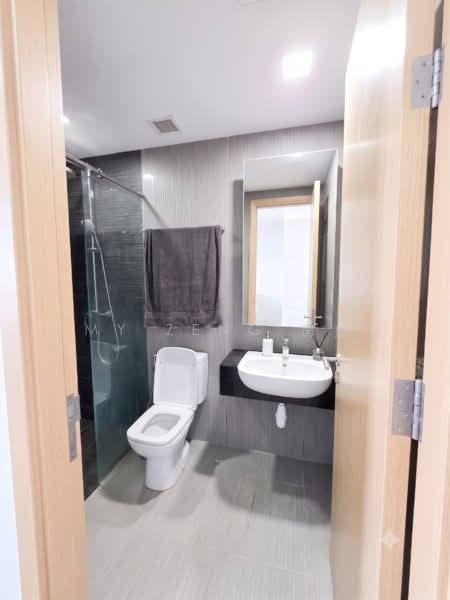 Space @ Kovan, 9 Yio Chu Kang Road, 2 Bedrooms, 1,152 sqft, Apartment For Sale, by Amy Zeng 房姐姐, 500221720 - Bathroom - PropertyGuru.com.sg