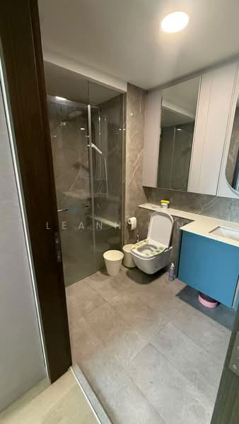 Clavon, Clementi Avenue 1, 2 Bedrooms, 764 sqft, Condominium For Rent, by Leann Lin, 500221724 - Bathroom - PropertyGuru.com.sg