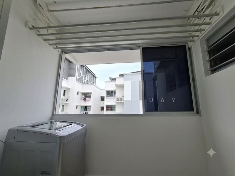 431D Yishun Avenue 1, Yishun Avenue 1, 3 Bedrooms, 990 sqft, HDB Flat For Sale, by Nickson Guay, 500221725 - Balcony - PropertyGuru.com.sg