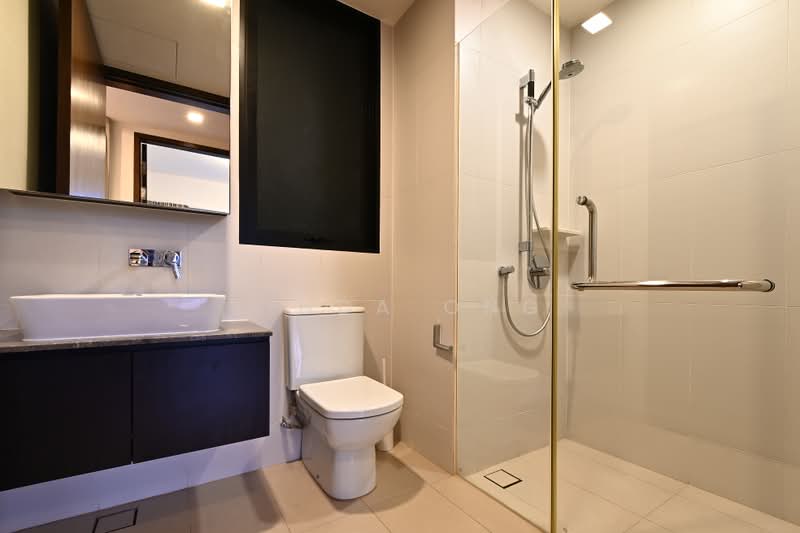 Spottiswoode Residences, 48 Spottiswoode Park Road, 2 Bedrooms, 797 sqft, Condominium For Rent, by Linda Ong, 500221727 - Common Bathroom - PropertyGuru.com.sg