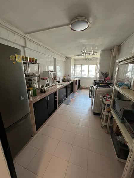 102 Ang Mo Kio Avenue 3, 102 Ang Mo Kio Avenue 3, Room Rental, 200 sqft, HDB Flat For Rent, by Michelle Lee, 500221735 - Kitchen - PropertyGuru.com.sg