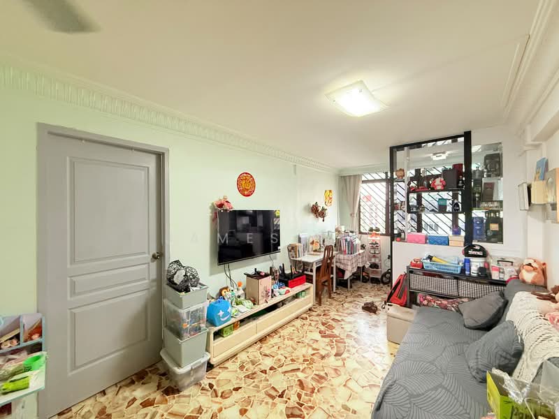 76 Bedok North Road, 76 Bedok North Road, 2 Bedrooms, 753 sqft, HDB Flat For Sale, by James Yeo, 500221739 - Living Room - PropertyGuru.com.sg