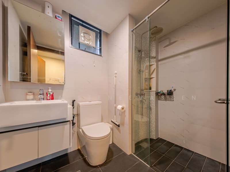Symphony Suites, 21 Yishun Close, 3 Bedrooms, 786 sqft, Condominium For Sale, by Isma Seeneevassen, 500221760 - Bathroom - PropertyGuru.com.sg