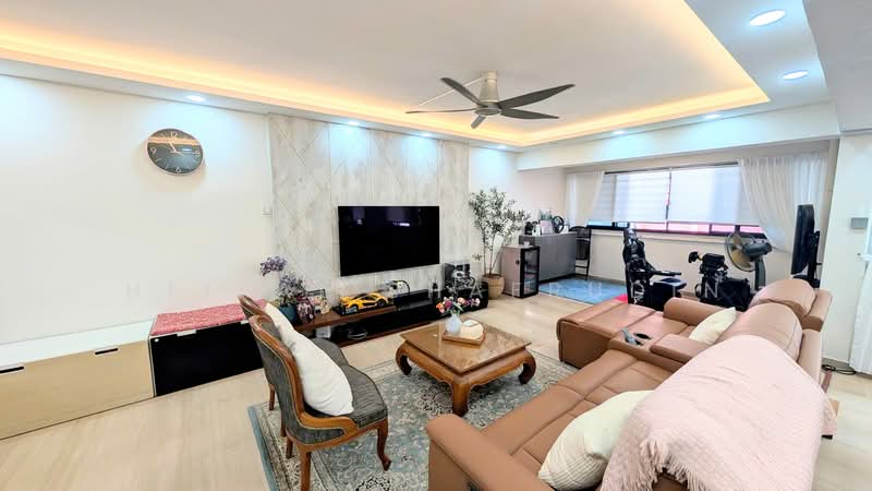 387 Yishun Ring Road, 387 Yishun Ring Road, 3 Bedrooms, 1,560 sqft, HDB Flat For Sale, by Heikal Shafrudin, 500221761 - PropertyGuru.com.sg