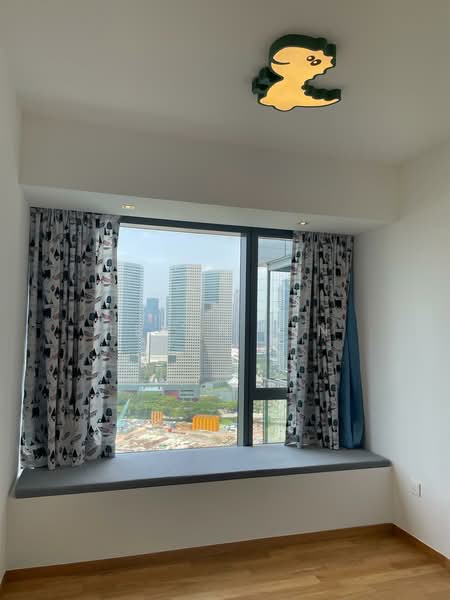 Concourse Skyline, 300 Beach Road, 4 Bedrooms, 2,131 sqft, Condominium For Sale, by Leann Lin, 500221768 - View - PropertyGuru.com.sg