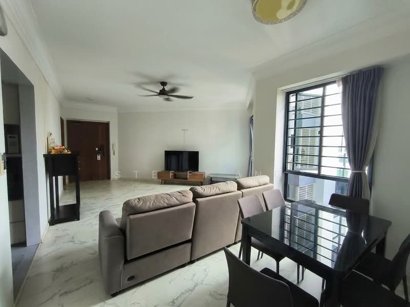 Regentville, 12 Hougang Street 92, 3 Bedrooms, 1,076 sqft, Condominium For Sale, by Steffi Ang, 500221773 - Living Room - PropertyGuru.com.sg