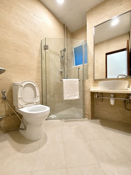 Chelsea Lodge, 300 Tanjong Katong Road, Room Rental, 200 sqft, Condominium For Rent, by Kenny Loh, 500221776 - Bathroom - PropertyGuru.com.sg