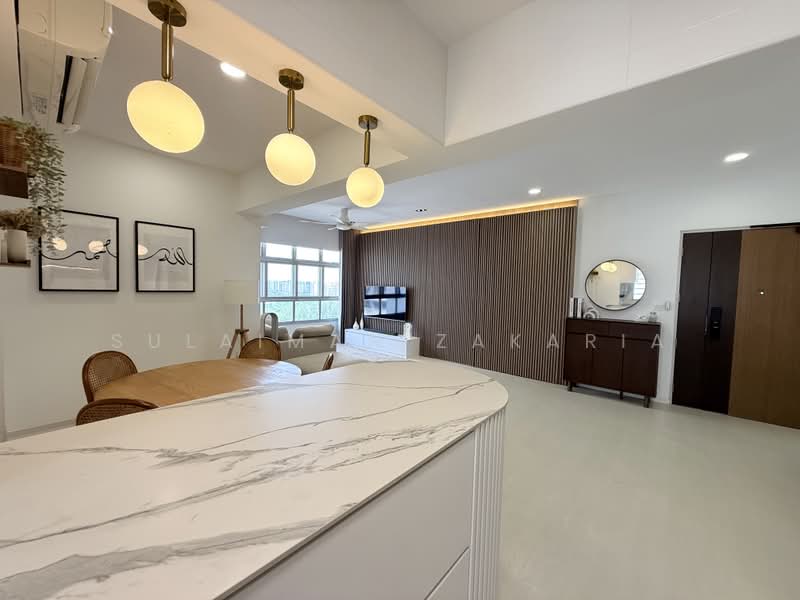 409B Northshore Drive, 409B Northshore Drive, 3 Bedrooms, 1,011 sqft, HDB Flat For Sale, by Sulaiman Zakaria, 500221777 - Living Room - PropertyGuru.com.sg