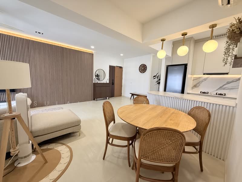 409B Northshore Drive, 409B Northshore Drive, 3 Bedrooms, 1,011 sqft, HDB Flat For Sale, by Sulaiman Zakaria, 500221777 - Living Room - PropertyGuru.com.sg