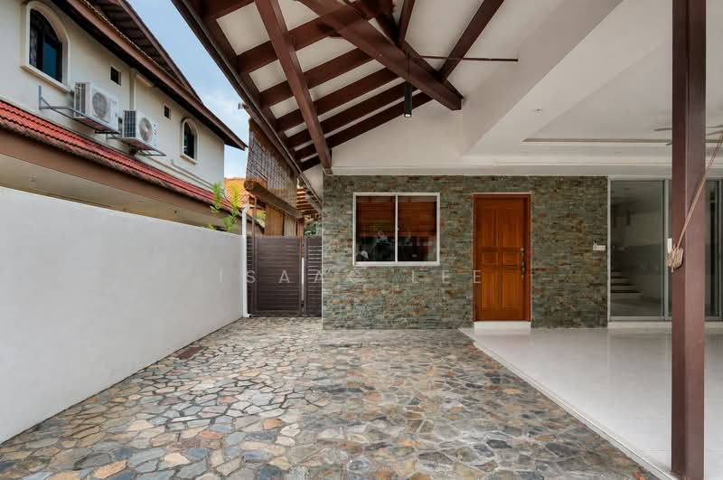 Bee san ave, Bee San, 5 Bedrooms, 2,000 sqft, Semi-Detached House For Sale, by Isaac Lee, 500221779 - Exterior - PropertyGuru.com.sg