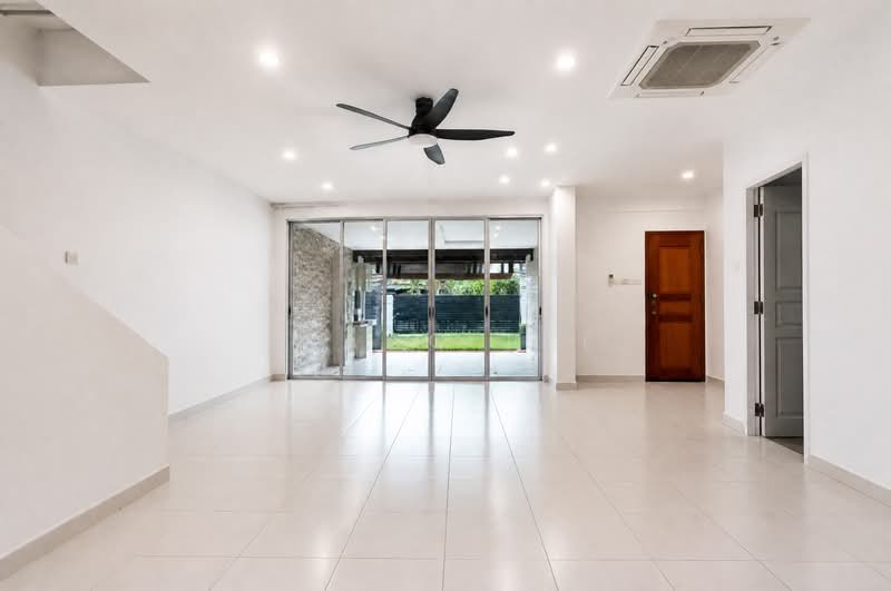 Bee san ave, Bee San, 5 Bedrooms, 2,000 sqft, Semi-Detached House For Sale, by Isaac Lee, 500221779 - PropertyGuru.com.sg