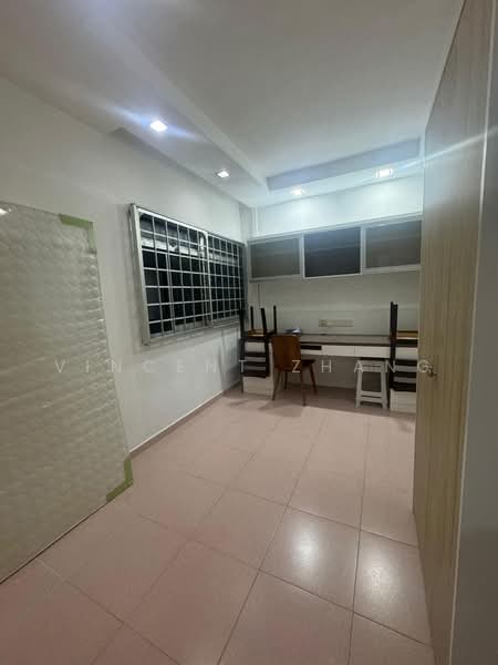 669 Woodlands Ring Road, 669 Woodlands Ring Road, Room Rental, 100 sqft, HDB Flat For Rent, by Vincent Zhang, 500221787 - Study - PropertyGuru.com.sg