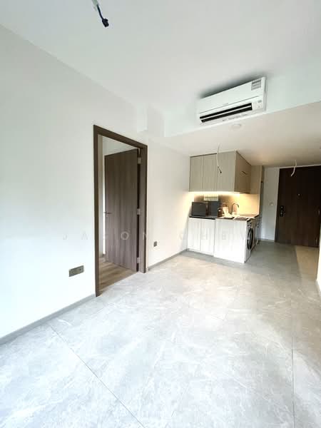 Orchard Sophia, 130 Sophia Road, 2 Bedrooms, 581 sqft, Condominium For Rent, by Jason Chew, 500221789 - Living Area - PropertyGuru.com.sg