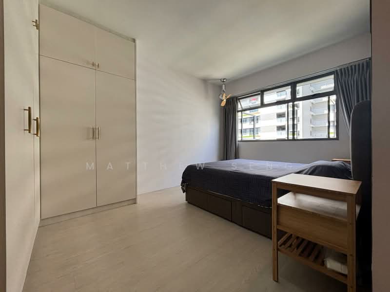 619A Tampines Street 61, 619A Tampines Street 61, 3 Bedrooms, 1,001 sqft, HDB Flat For Sale, by Matthew Seng, 500221795 - Master Bedroom - PropertyGuru.com.sg