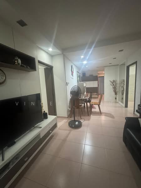 669 Woodlands Ring Road, 669 Woodlands Ring Road, Room Rental, 130 sqft, HDB Flat For Rent, by Vincent Zhang, 500221796 - Living Room - PropertyGuru.com.sg