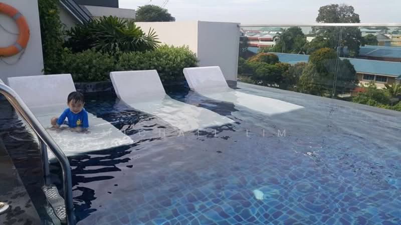 NottingHill Suites, 29A Toh Tuck Road, Studio, 398 sqft, Apartment For Rent, by Michael Lim, 500221803 - Pool - PropertyGuru.com.sg