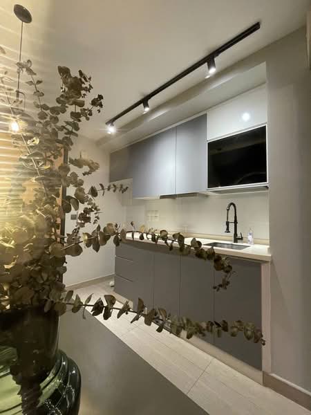 Suites@Braddell, 56 Braddell Road, 1 Bedroom, 398 sqft, Apartment For Sale, by Alvin Tyh, 500221810 - Kitchen - PropertyGuru.com.sg