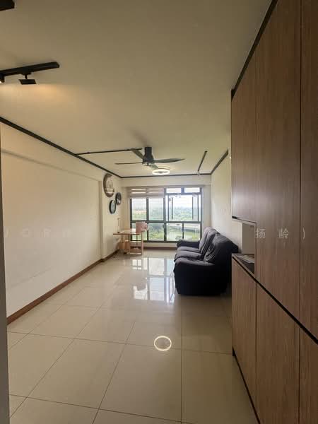 335C Anchorvale Crescent, 335C Anchorvale Crescent, 3 Bedrooms, 990 sqft, HDB Flat For Sale, by Jordan Tay (郑扬龄), 500221811 - Living Room - PropertyGuru.com.sg