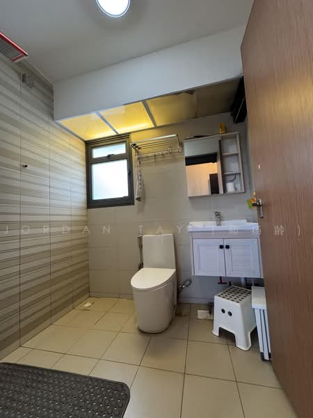 335C Anchorvale Crescent, 335C Anchorvale Crescent, 3 Bedrooms, 990 sqft, HDB Flat For Sale, by Jordan Tay (郑扬龄), 500221811 - Bathroom - PropertyGuru.com.sg