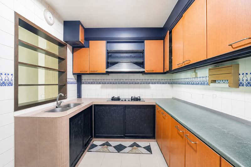 566 Choa Chu Kang Street 52, 566 Choa Chu Kang Street 52, 3 Bedrooms, 1,389 sqft, HDB Flat For Sale, by Wes Teo, 500221819 - Kitchen - PropertyGuru.com.sg