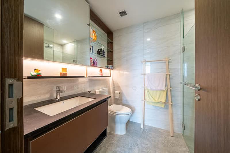 Normanton Park, 45 Normanton Park, 2 Bedrooms, 689 sqft, Condominium For Sale, by Li Ying Quek, 500221822 - Bathroom - PropertyGuru.com.sg
