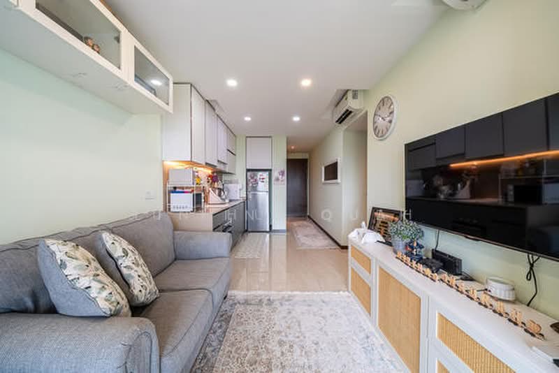 Normanton Park, 45 Normanton Park, 2 Bedrooms, 689 sqft, Condominium For Sale, by Li Ying Quek, 500221822 - Living Room - PropertyGuru.com.sg