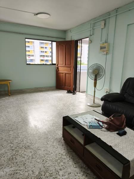 365 Clementi Avenue 2, 365 Clementi Avenue 2, Buona Vista / West Coast / Clementi New Town, 3 Bedrooms, 871 sqft, HDB Flat For Sale, by Gwen Woo, 500221828 - Living Room - PropertyGuru.com.sg
