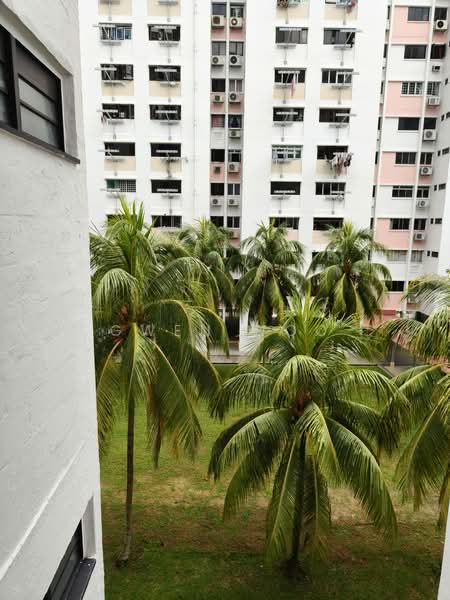 365 Clementi Avenue 2, 365 Clementi Avenue 2, Buona Vista / West Coast / Clementi New Town, 3 Bedrooms, 871 sqft, HDB Flat For Sale, by Gwen Woo, 500221828 - View from master room - PropertyGuru.com.sg
