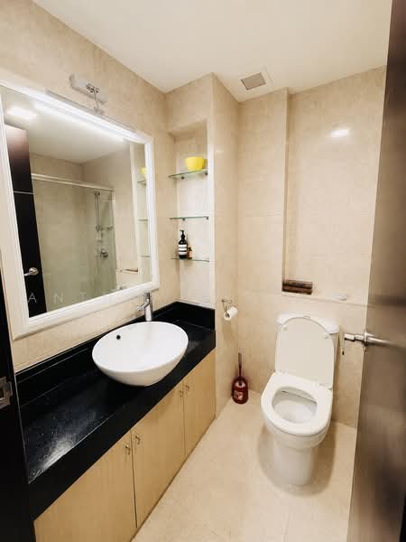 Niven Loft, 70 Niven Road, 3 Bedrooms, 1,033 sqft, Apartment For Rent, by Anthea Yeo 杨丽娇, 500221829 - Bathroom - PropertyGuru.com.sg