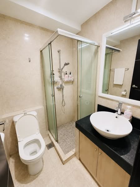 Niven Loft, 70 Niven Road, 3 Bedrooms, 1,033 sqft, Apartment For Rent, by Anthea Yeo 杨丽娇, 500221829 - Bathroom - PropertyGuru.com.sg