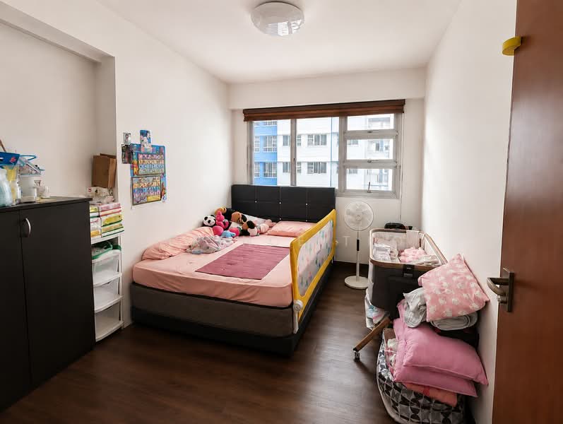 784A Woodlands Rise, 784A Woodlands Rise, 3 Bedrooms, 1,216 sqft, HDB Flat For Sale, by Terence Teo, 500221833 - Common Bedroom - PropertyGuru.com.sg