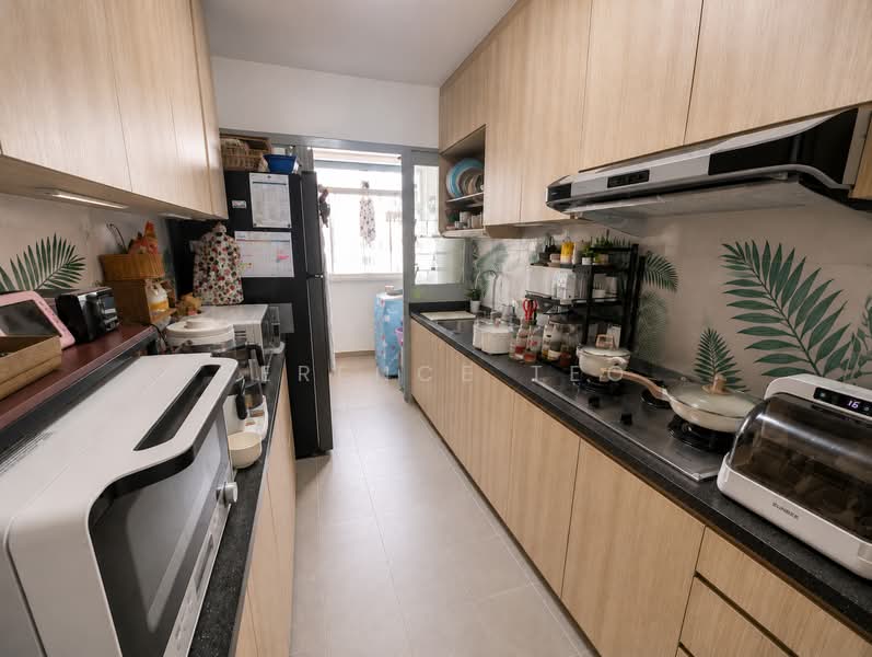 784A Woodlands Rise, 784A Woodlands Rise, 3 Bedrooms, 1,216 sqft, HDB Flat For Sale, by Terence Teo, 500221833 - Kitchen - PropertyGuru.com.sg